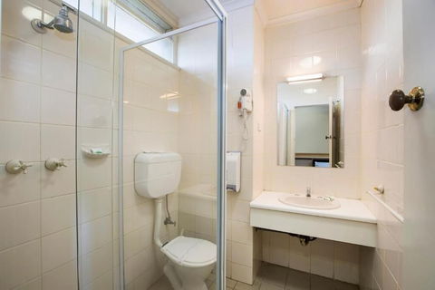 Morwell Hotel - Accommodation Redcliffe 1