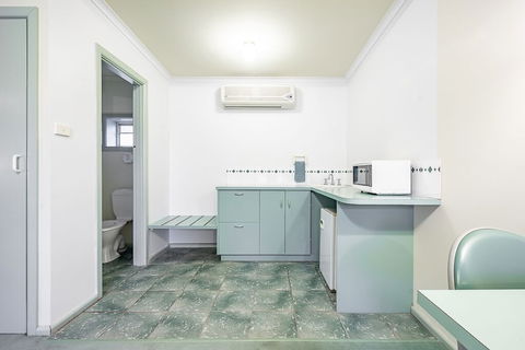 Kerang Valley Resort - Accommodation Redcliffe 5