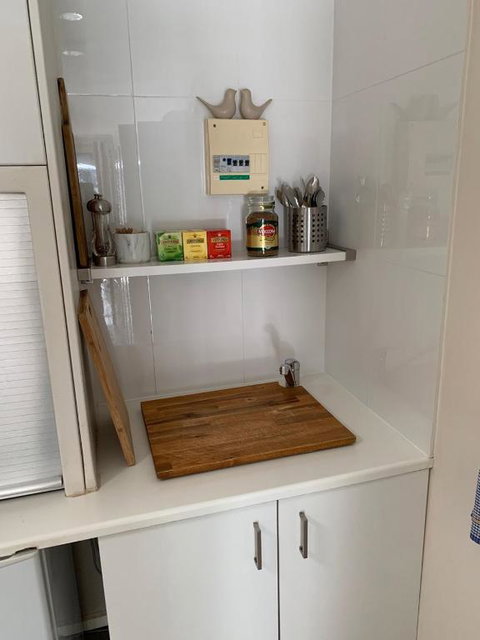 Wintergarden Beach Cabin - Accommodation Redcliffe 5