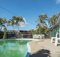 Bluff Palms Motel - Accommodation Redcliffe