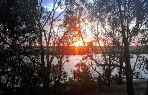 Motel River Bend - Accommodation Redcliffe 0