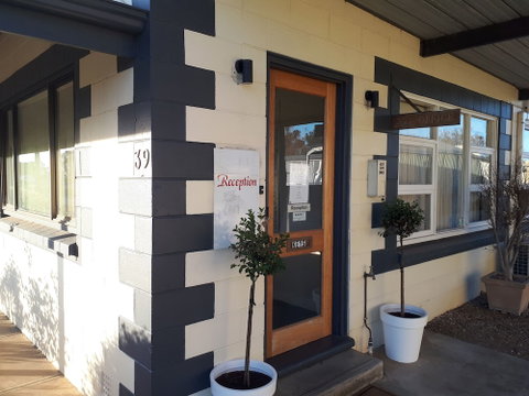 Motel River Bend - Accommodation Redcliffe 1