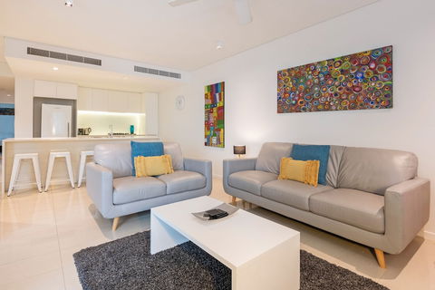 Saltwater Suites - Accommodation Redcliffe 1