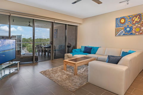 Saltwater Suites - Accommodation Redcliffe 6