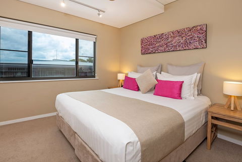 Saltwater Suites - Accommodation Redcliffe 5