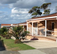 Walters Holiday Flats - Accommodation Redcliffe