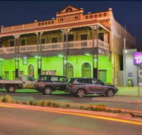 Albion Shamrock Hotel Motel - Accommodation Redcliffe