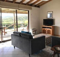 Chandlers Smiths Beach Villas - Accommodation Redcliffe