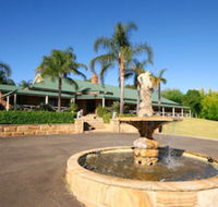 Relaxin - Accommodation Redcliffe