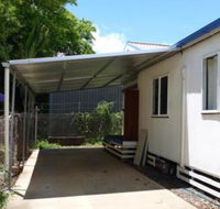 Kennys Cabin - Accommodation Redcliffe