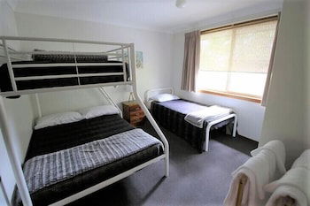 Chiltern Lodge - Accommodation Redcliffe 3