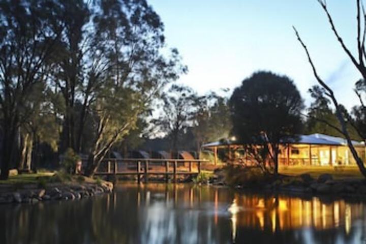 Cundumbul NSW Accommodation Redcliffe
