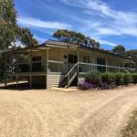 Cabernet Cottage - Accommodation Redcliffe 0