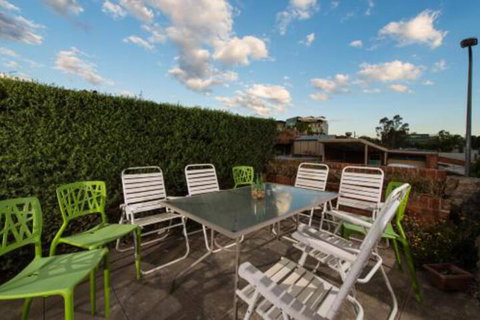 Cobb & Co House - Accommodation Redcliffe 6