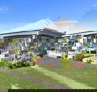 Huskisson Holiday Motel Cabins - Accommodation Redcliffe