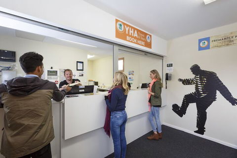 Fremantle Prison YHA - Accommodation Redcliffe 1