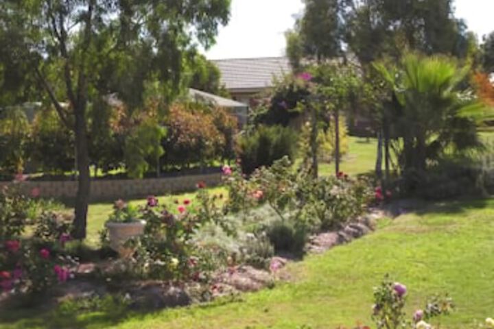 Aberdeen NSW Accommodation Redcliffe
