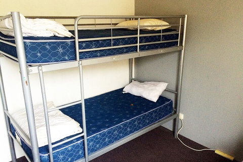 St Kilda Hostel - Accommodation Redcliffe 4