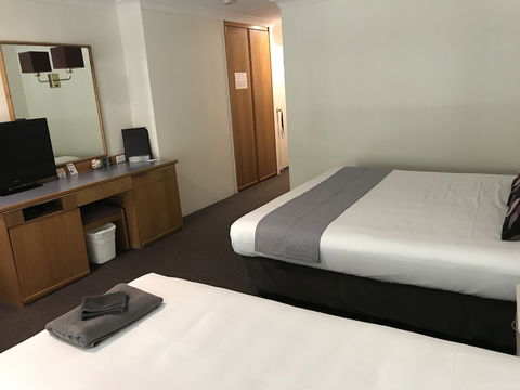 Tea Gardens Motel - Accommodation Redcliffe 5