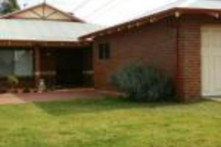 Applecross WA Accommodation Redcliffe