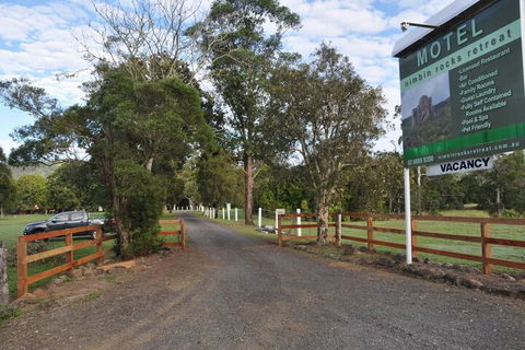 Nimbin Rocks Retreat - Accommodation Redcliffe 1