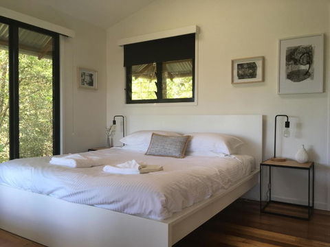 Tallaringa Views - Accommodation Redcliffe 5