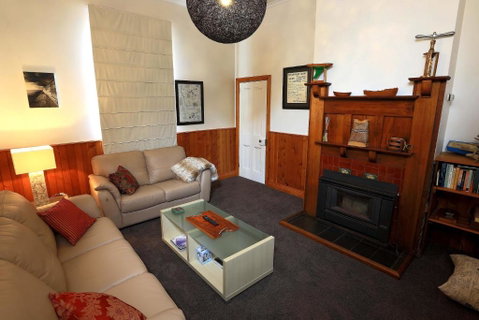 At The Beach & Not Quite At The Beach Holiday Cottages Stanley - Accommodation Redcliffe 2