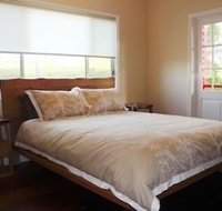 Flame Hill Vineyard - Accommodation Redcliffe