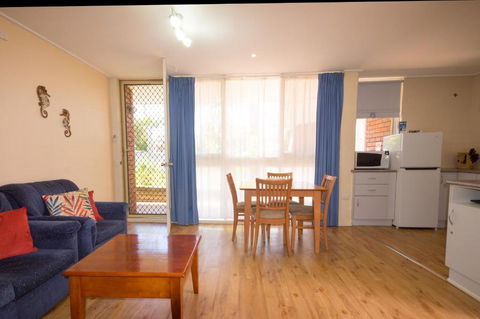 Kalindo Merimbula - Accommodation Redcliffe 1