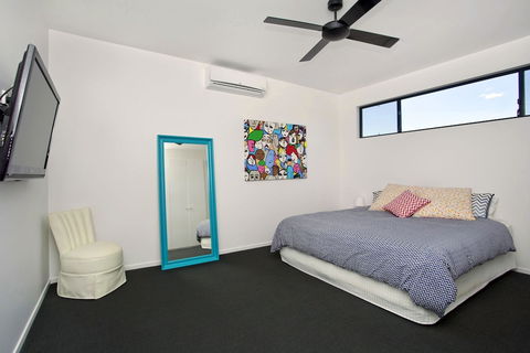 Zebula Gloucester - Accommodation Redcliffe 4