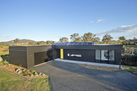 Zebula Gloucester - Accommodation Redcliffe 1