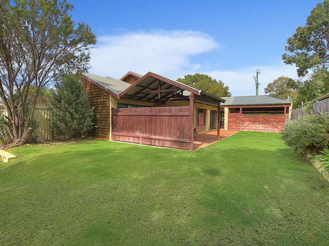 Holiday On The Terrace - Accommodation Redcliffe 2