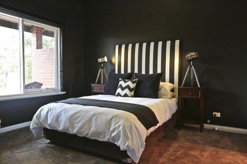 One Paddock Currency Creek Winery Villas - Accommodation Redcliffe 6