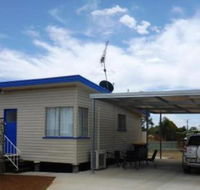 Holiday House Clermont - Accommodation Redcliffe