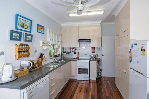 Boonah Hilltop Cottage - Accommodation Redcliffe 1