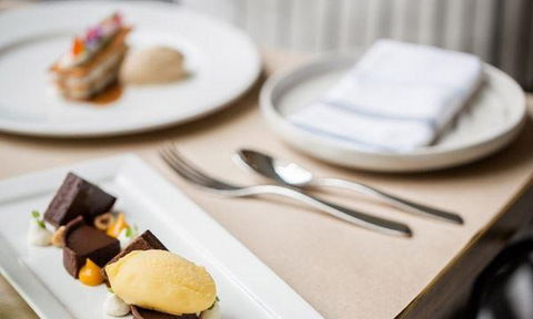 Garden Court Restaurant - Accommodation Redcliffe 3