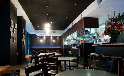 Momo Brasserie - Accommodation Redcliffe 1