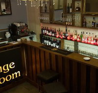 The Lounge Room Bar and Bistro - Accommodation Redcliffe