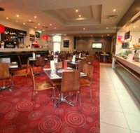 The Riviera Hotel - Accommodation Redcliffe