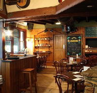 Railway Hotel - Accommodation Redcliffe