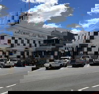 Railway Club Hotel - Accommodation Redcliffe