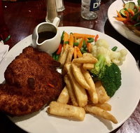 Seymour Club - Accommodation Redcliffe