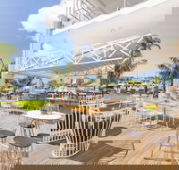 The Boathouse Bar  Restaurant - Accommodation Redcliffe