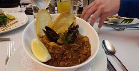 Barnacle Bill's Seafood Inn - Accommodation Redcliffe 5