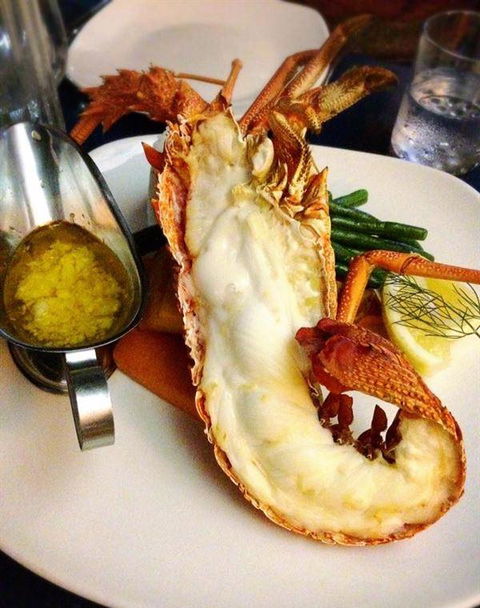 Barnacle Bill's Seafood Inn - Accommodation Redcliffe 7