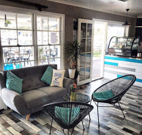 Pride Of Siam - Accommodation Redcliffe 18