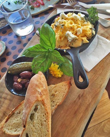 The Mad Cappa - Accommodation Redcliffe 13