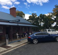 Walcha Road Hotel - Accommodation Redcliffe