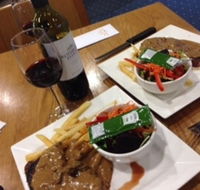 Diggers Bistro - Accommodation Redcliffe