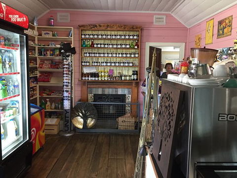 Iona Gardens Cafe & Nursery - Accommodation Redcliffe 0
